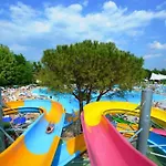 Estivo Premium Mobile Homes On Bella Italia Camping *