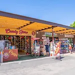 Camping Estivo Premium Mobile Homes On Bella Italia *