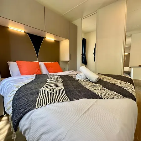 Estivo Premium Mobile Homes On Bella Italia * Peschiera del Garda